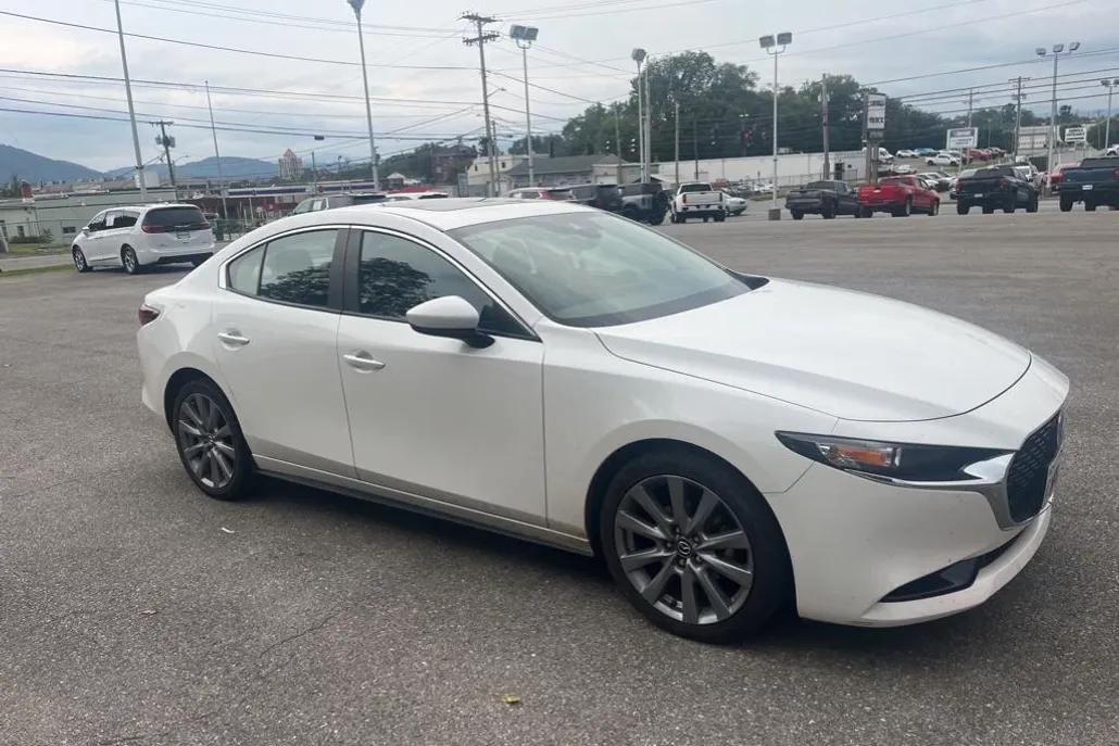 2023 Mazda Mazda3 Sedan 2.5 s Preferred photo 1