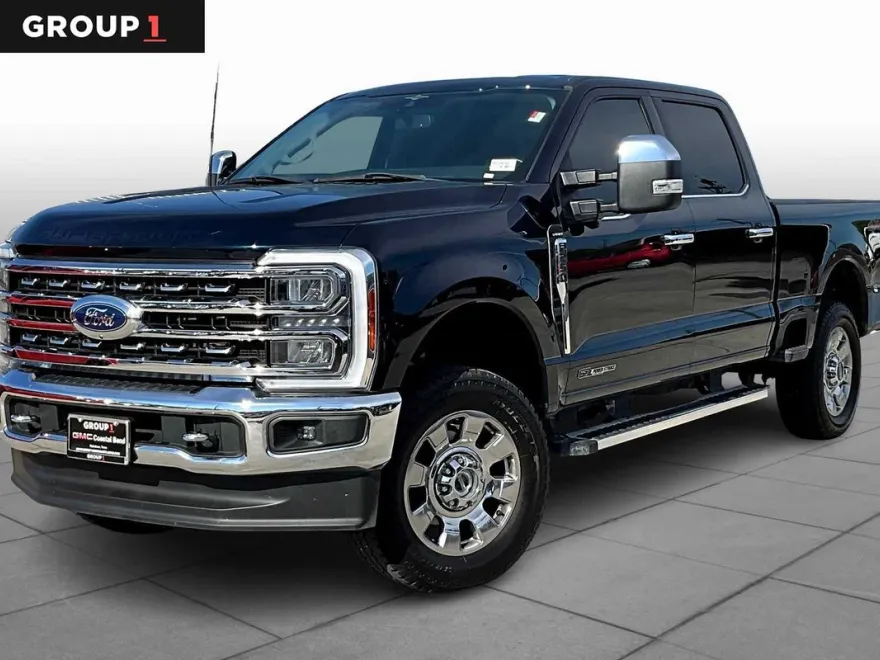 2023 Ford F-250 photo 1