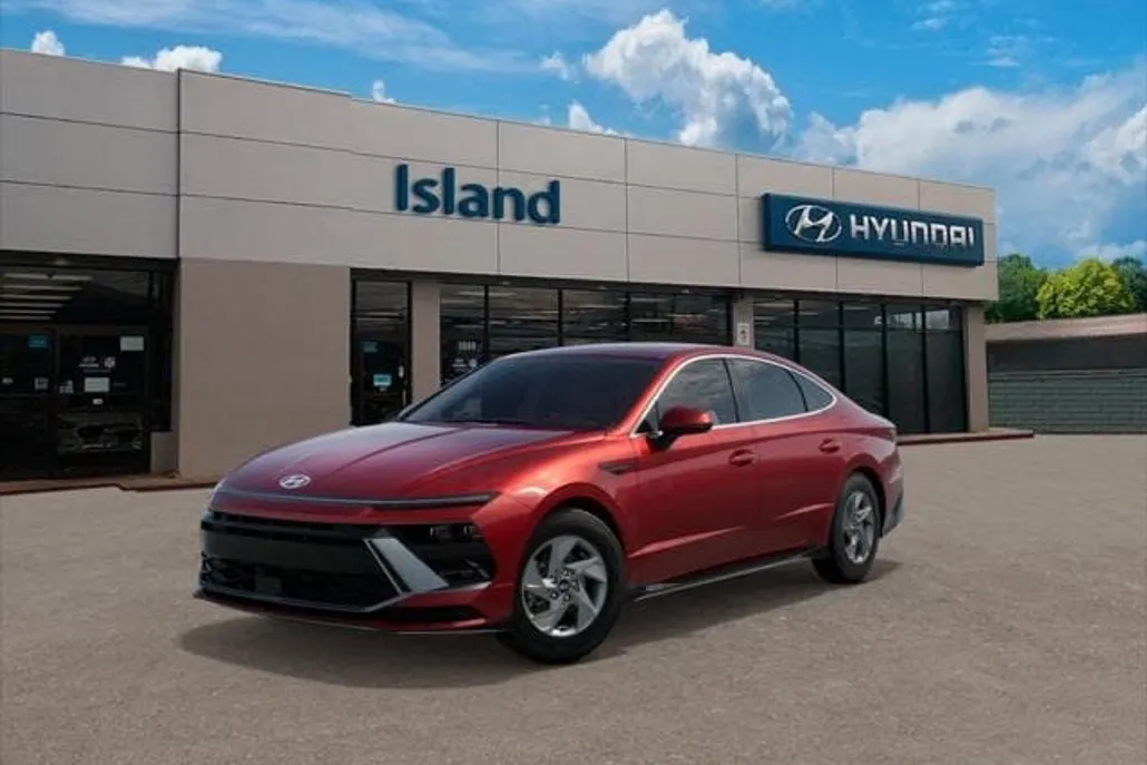 2025 Hyundai Sonata SE photo 1