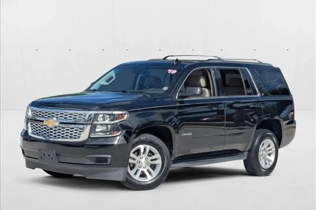 2019 Chevrolet Tahoe LT photo 1