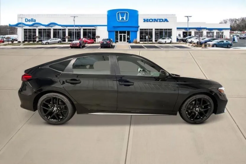 2026 Honda Civic Sport photo 1