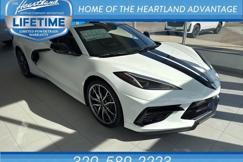 2024 Chevrolet Corvette Stingray 2LT photo 1