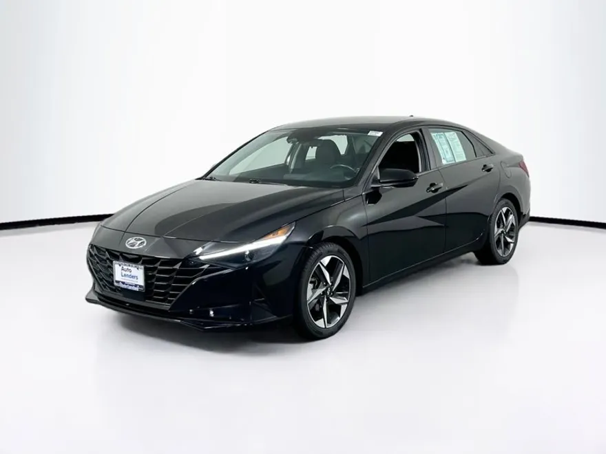 2023 Hyundai Elantra SEL Convenience photo 1