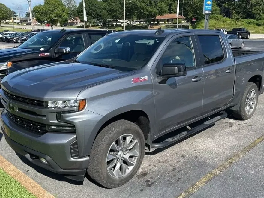 2022 Chevrolet Silverado 1500 RST photo 1