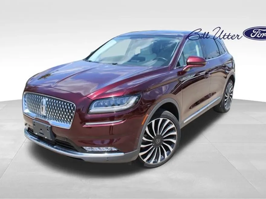 2022 Lincoln Nautilus Black Label photo 1