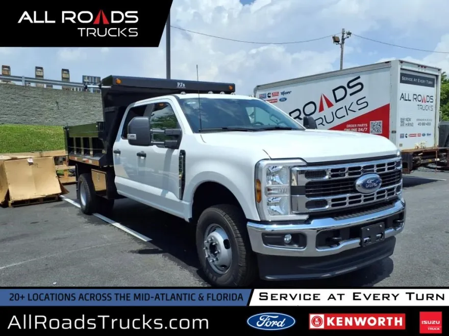 2025 Ford F-350 photo 1