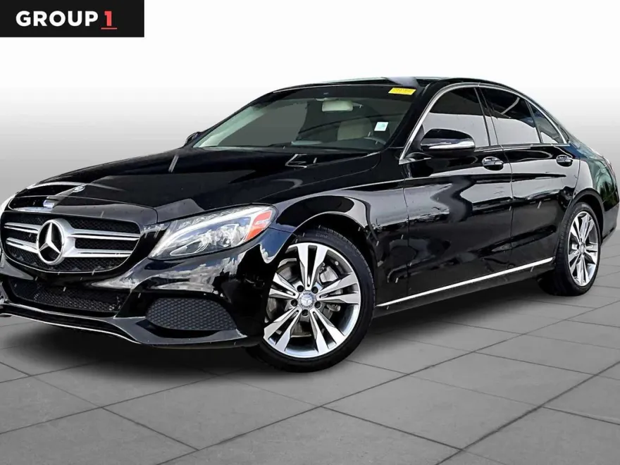 2015 Mercedes Benz C 300 photo 1