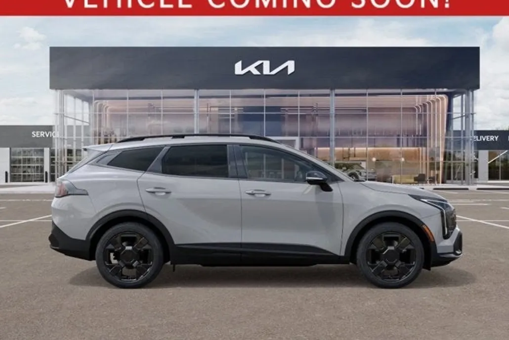2026 Kia Sportage X-Line photo 1
