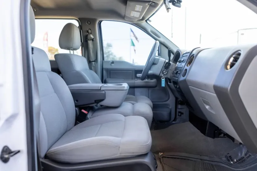 2006 Ford F-150 photo 1