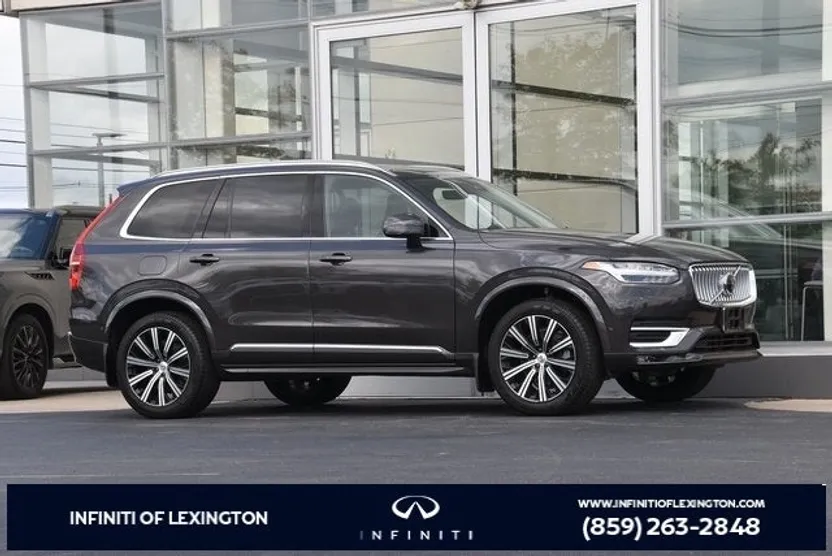2024 Volvo XC90 Plus photo 1