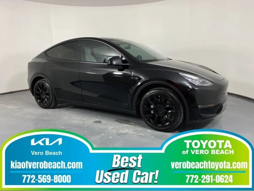 2021 Tesla Model Y Standard Range photo 1