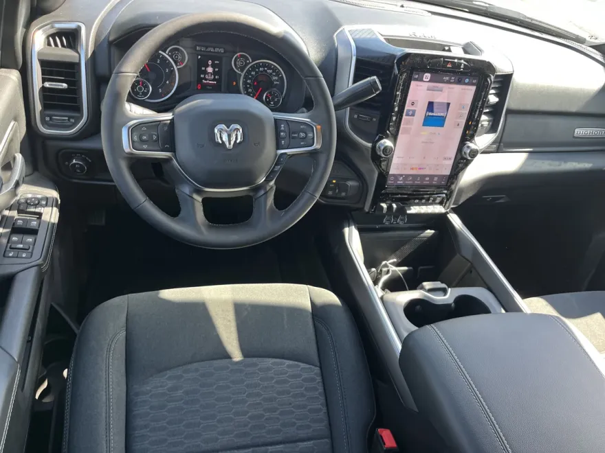 2025 Ram 2500 Big Horn photo 1