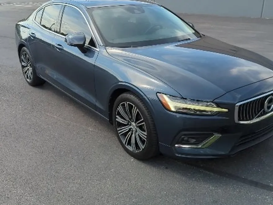 2019 Volvo S60 T5 Inscription photo 1