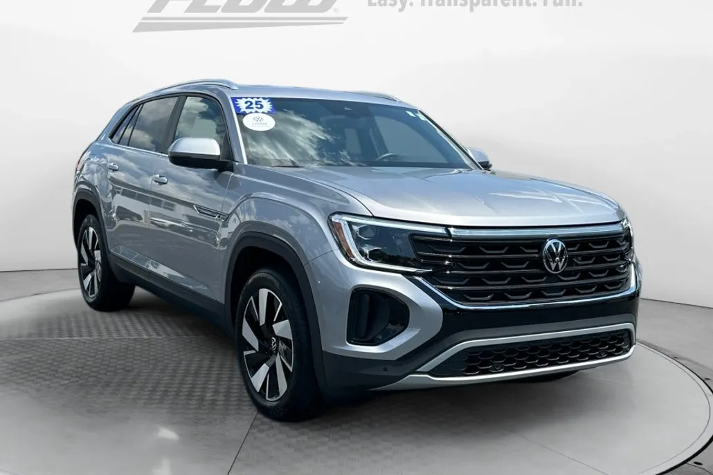 2025 Volkswagen Atlas Cross Sport SE Technology photo 1