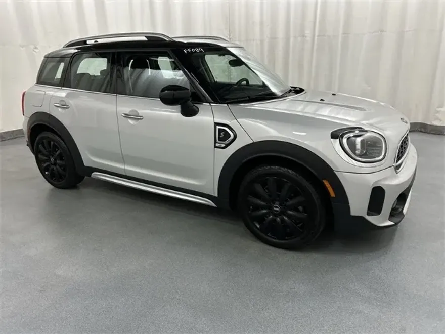 2023 Mini Cooper Base photo 1