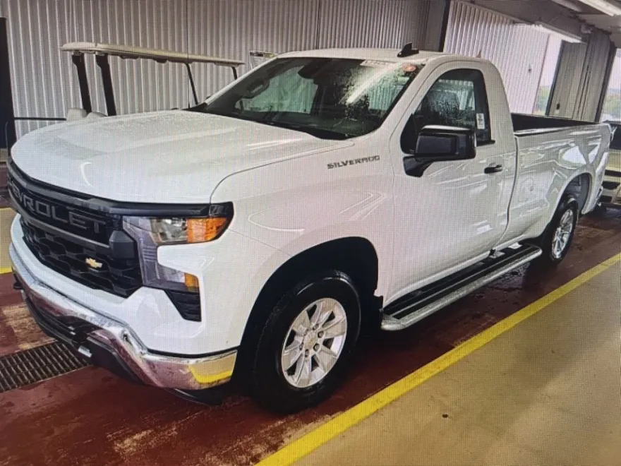 2024 Chevrolet Silverado 1500 photo 1