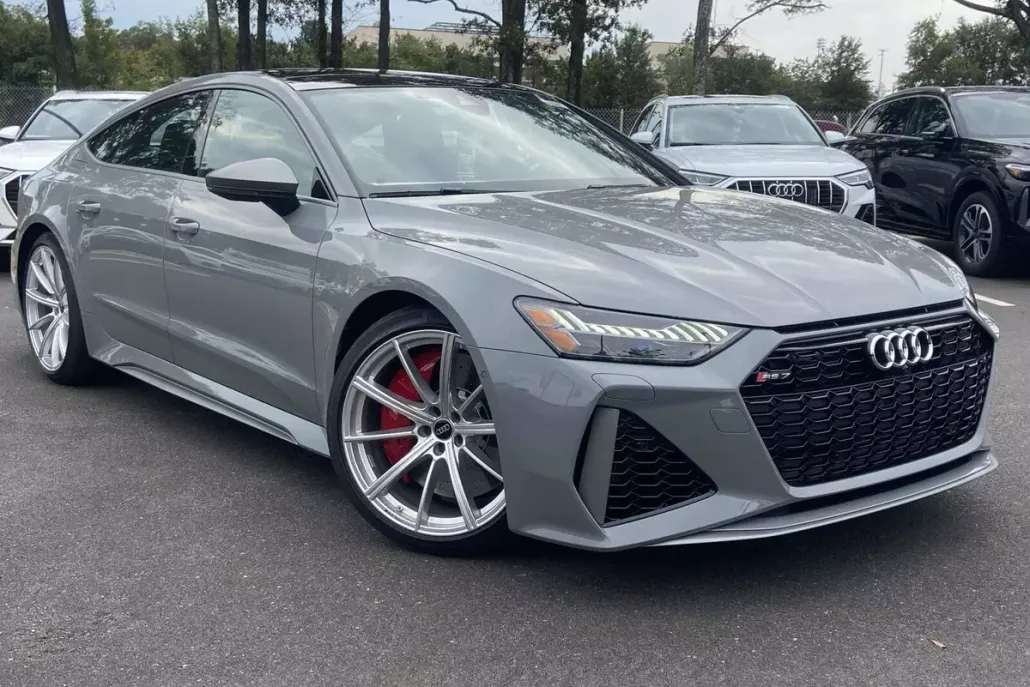 2026 Audi RS 7 Performance Base photo 1