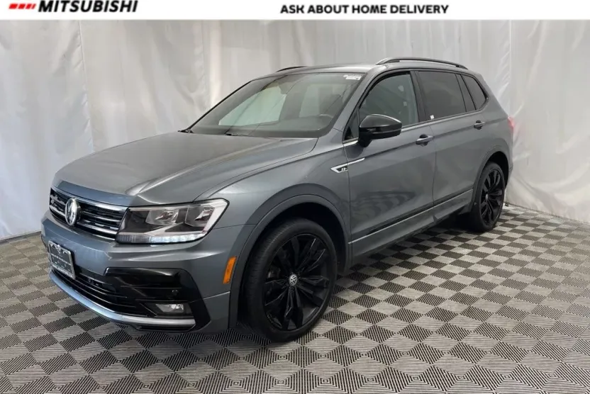 2020 Volkswagen Tiguan SE R-Line Black photo 1