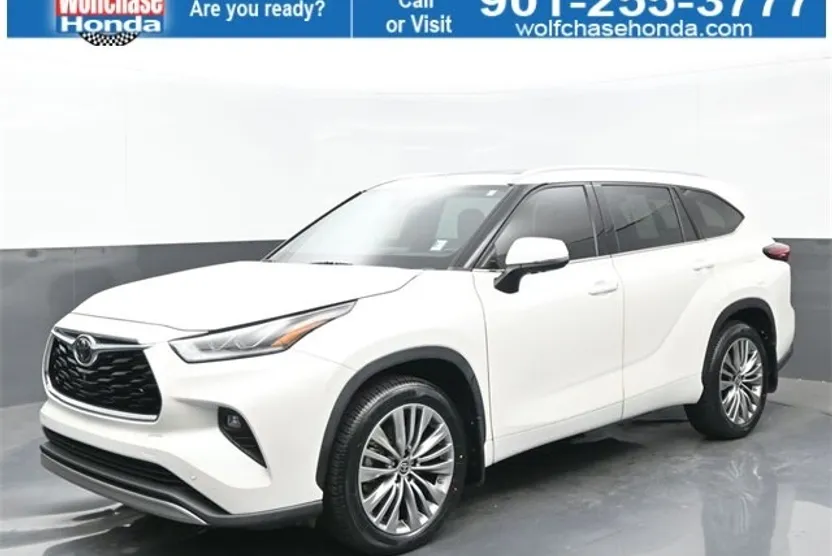 2021 Toyota Highlander Platinum photo 1