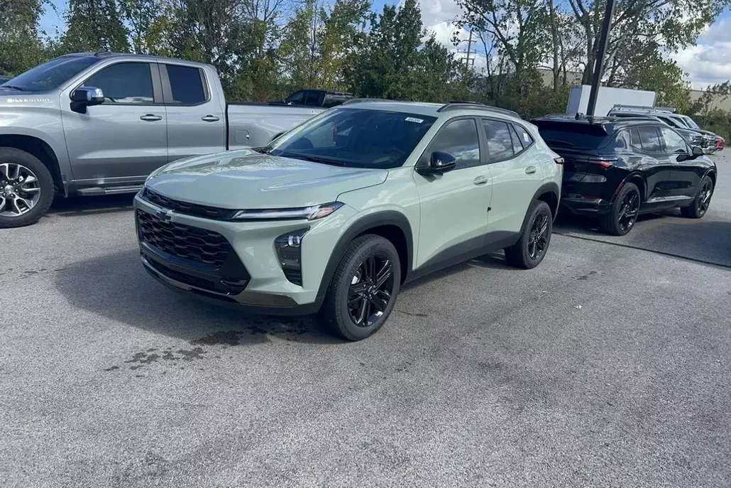 2026 Chevrolet Trax ACTIV photo 1