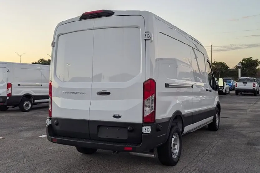 2025 Ford Transit Cargo Van photo 1