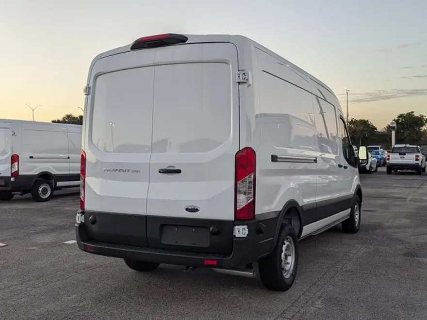 2025 Ford Transit Cargo Van photo 1