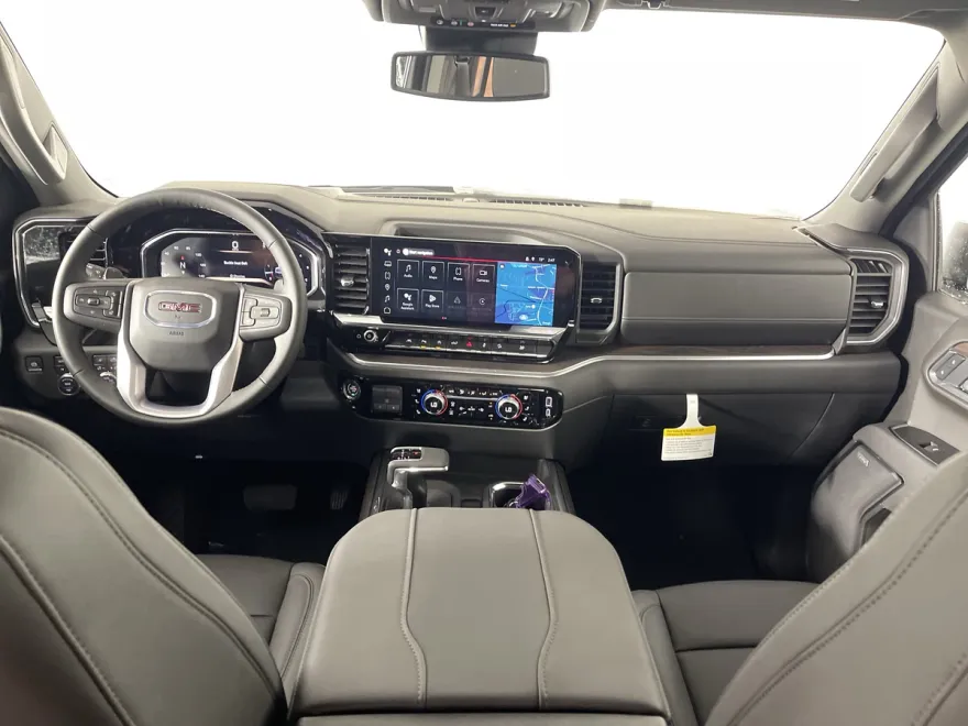 2026 Gmc Sierra 1500 SLT photo 1