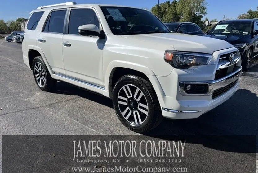 2023 Toyota 4Runner Limited photo 1