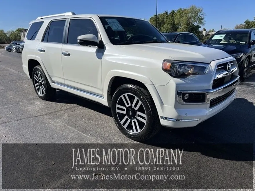 2023 Toyota 4Runner Limited photo 1
