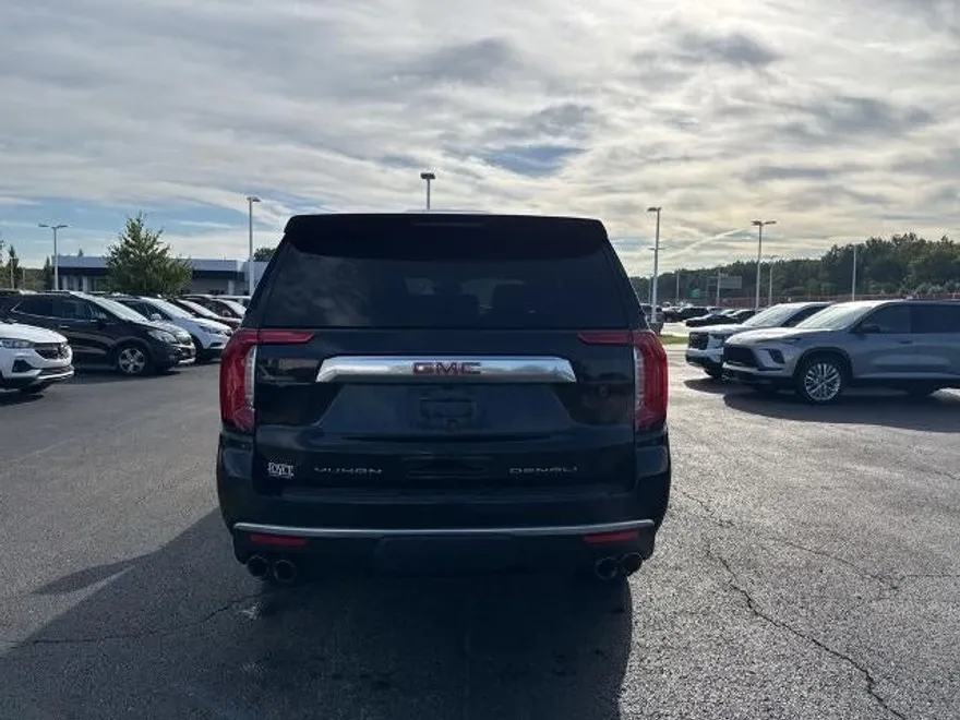 2023 Gmc Yukon Denali photo 1