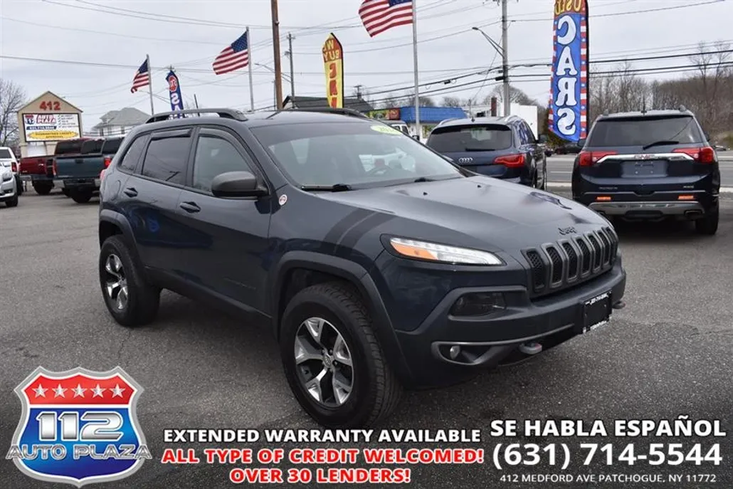 2016 Jeep Cherokee Trailhawk photo 1