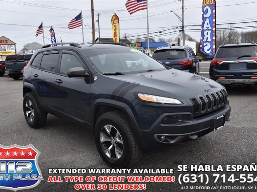 2016 Jeep Cherokee Trailhawk photo 1