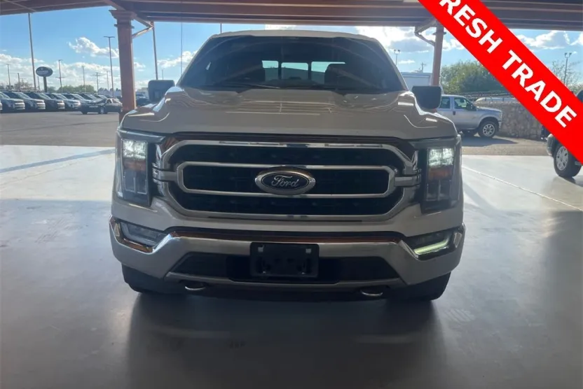 2021 Ford F-150 XLT photo 1