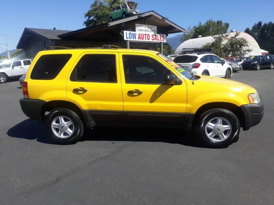 2003 Ford Escape XLS photo 1
