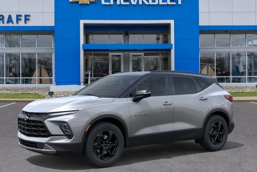 2025 Chevrolet Blazer 3LT photo 1