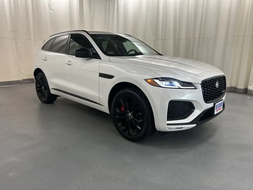 2025 Jaguar F-PACE P400 R-Dynamic S photo 1