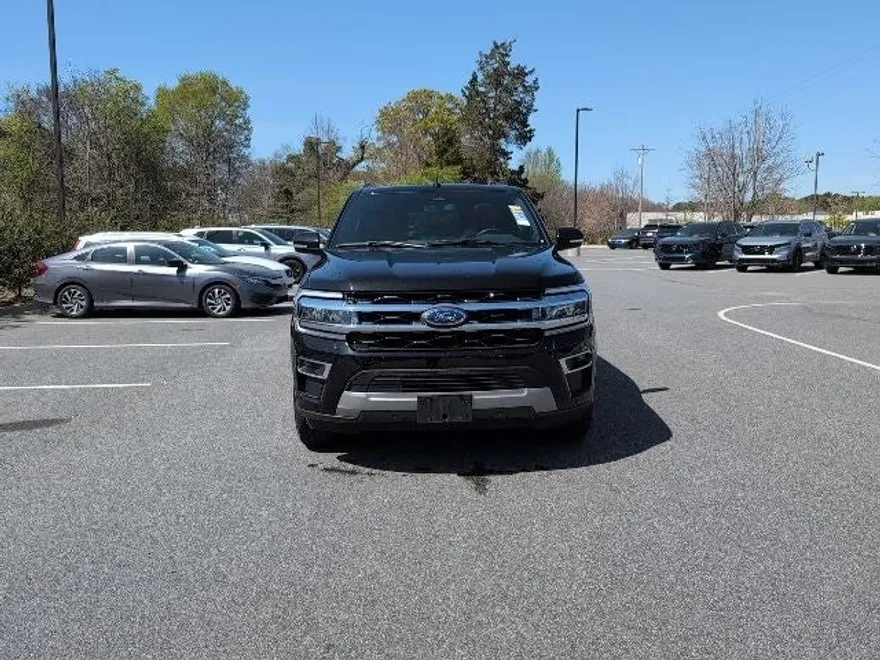 2024 Ford Expedition MAX Limited photo 1