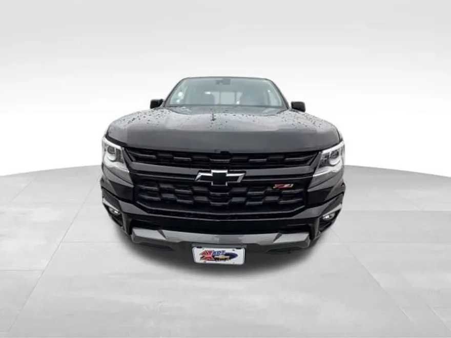 2022 Chevrolet Colorado Z71 photo 1