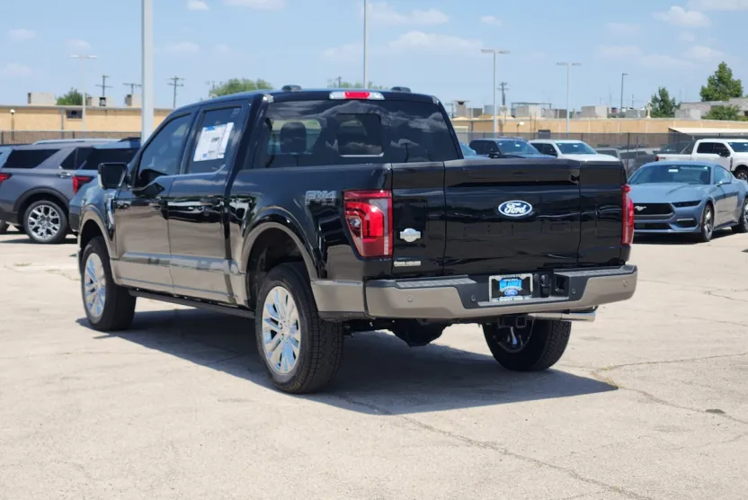 2025 Ford F-150 King Ranch photo 1