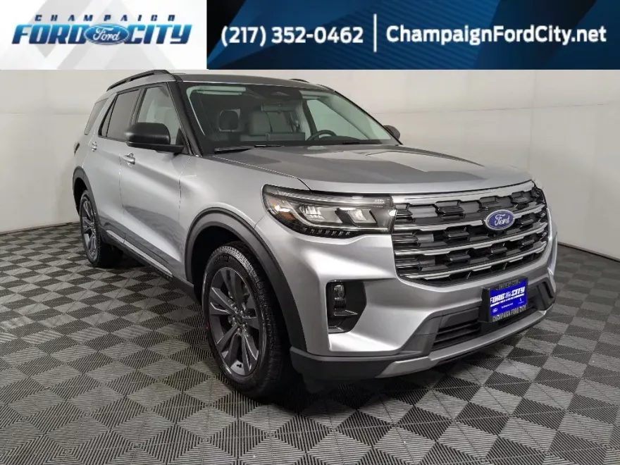 2025 Ford Explorer photo 1