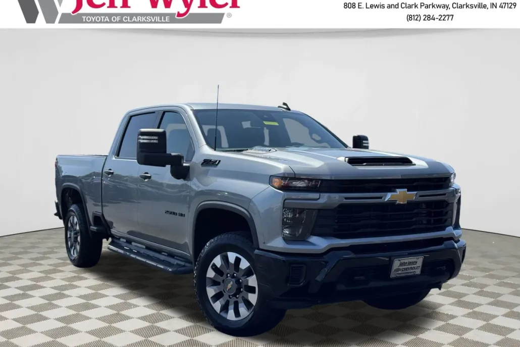 2024 Chevrolet Silverado 2500HD Custom photo 1
