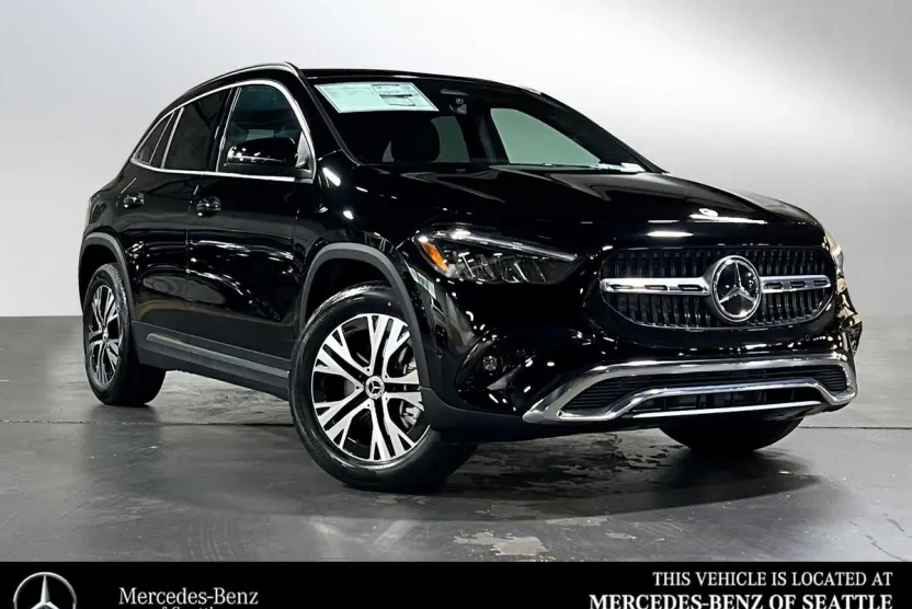 2026 Mercedes Benz GLA 250 4MATIC photo 1