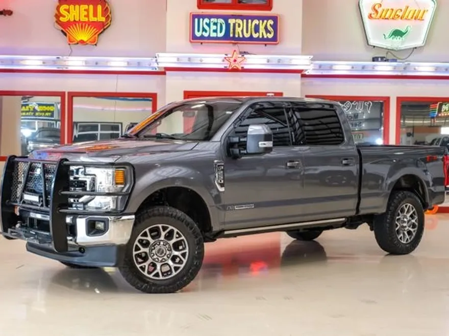2022 Ford F-250 Lariat photo 1