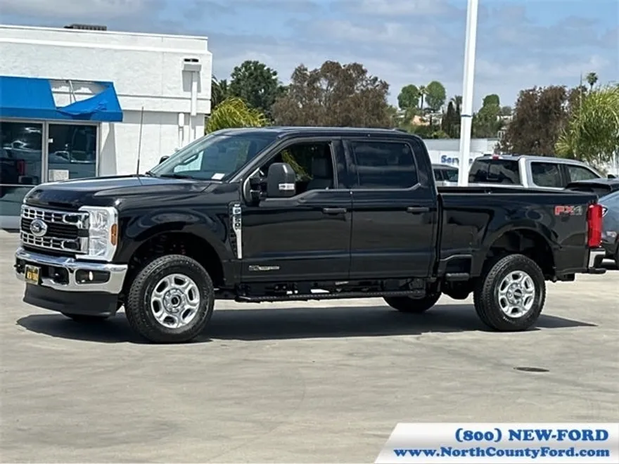 2025 Ford F-250 XLT photo 1