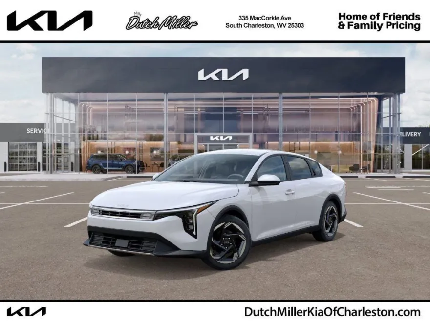 2025 Kia K4 EX photo 1