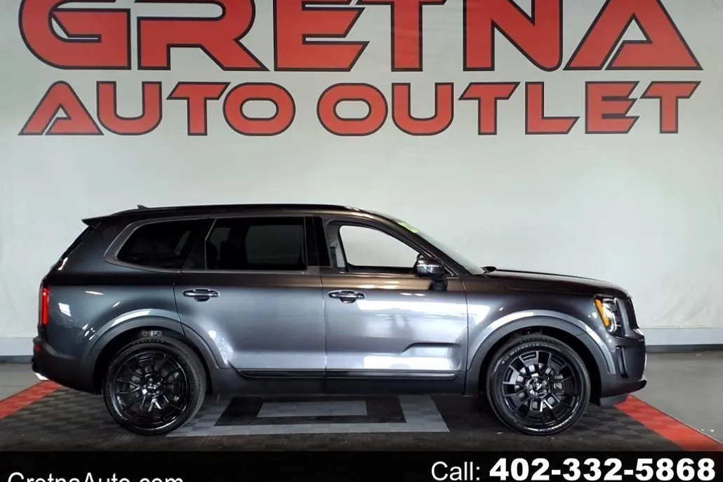 2022 Kia Telluride EX photo 1