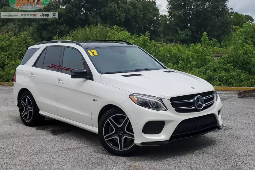 2017 Mercedes Benz GLE AMG 43 photo 1