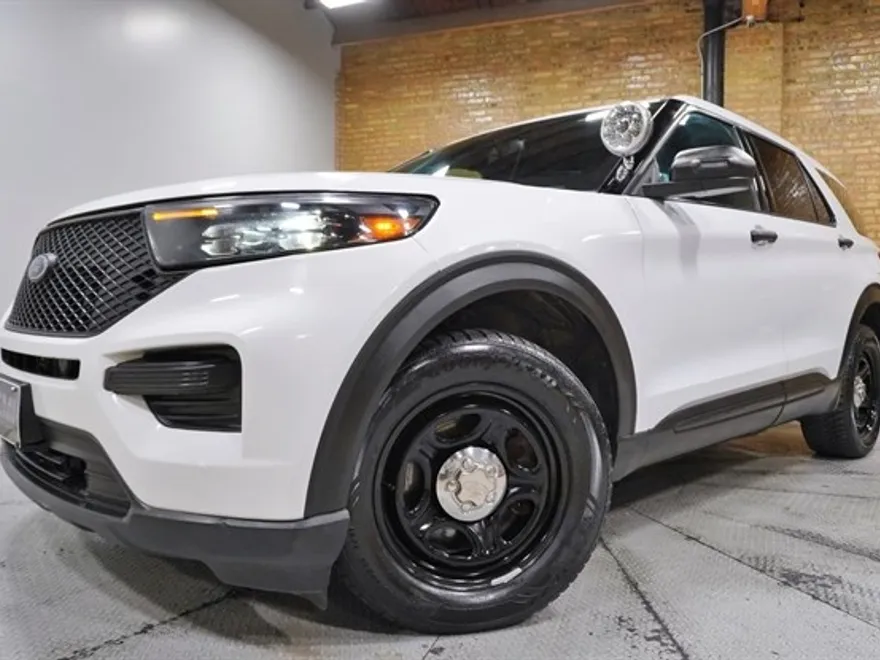 2020 Ford Explorer Hybrid photo 1