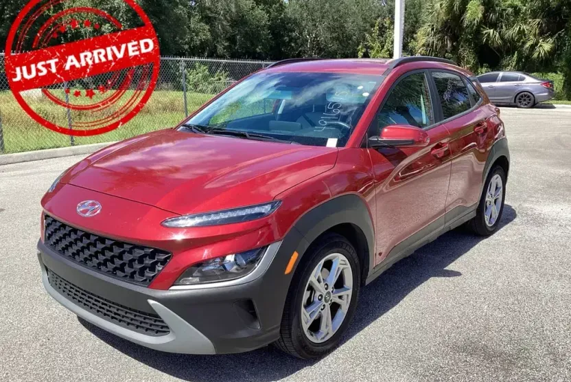 2023 Hyundai Kona SEL photo 1