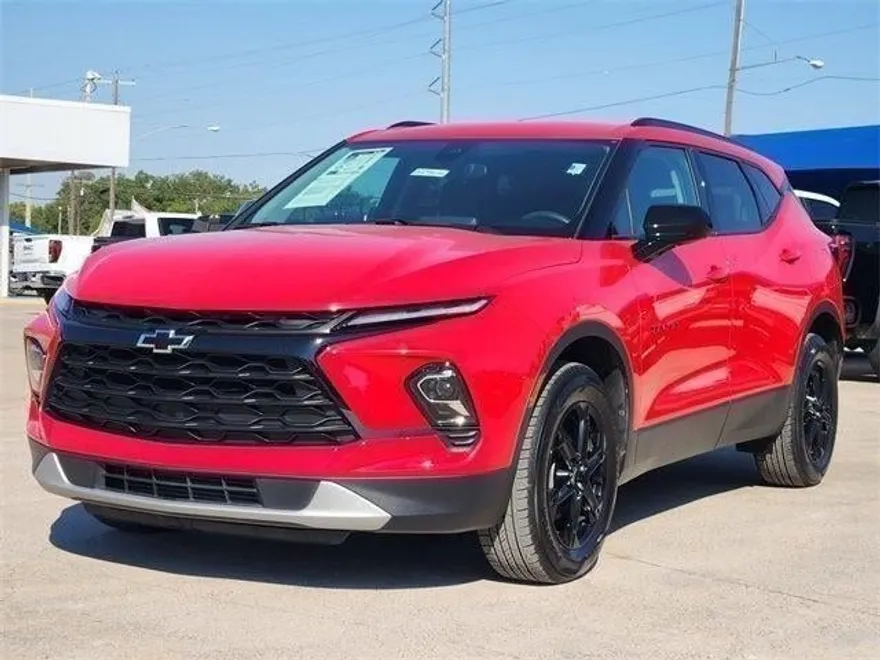 2023 Chevrolet Blazer 2LT photo 1